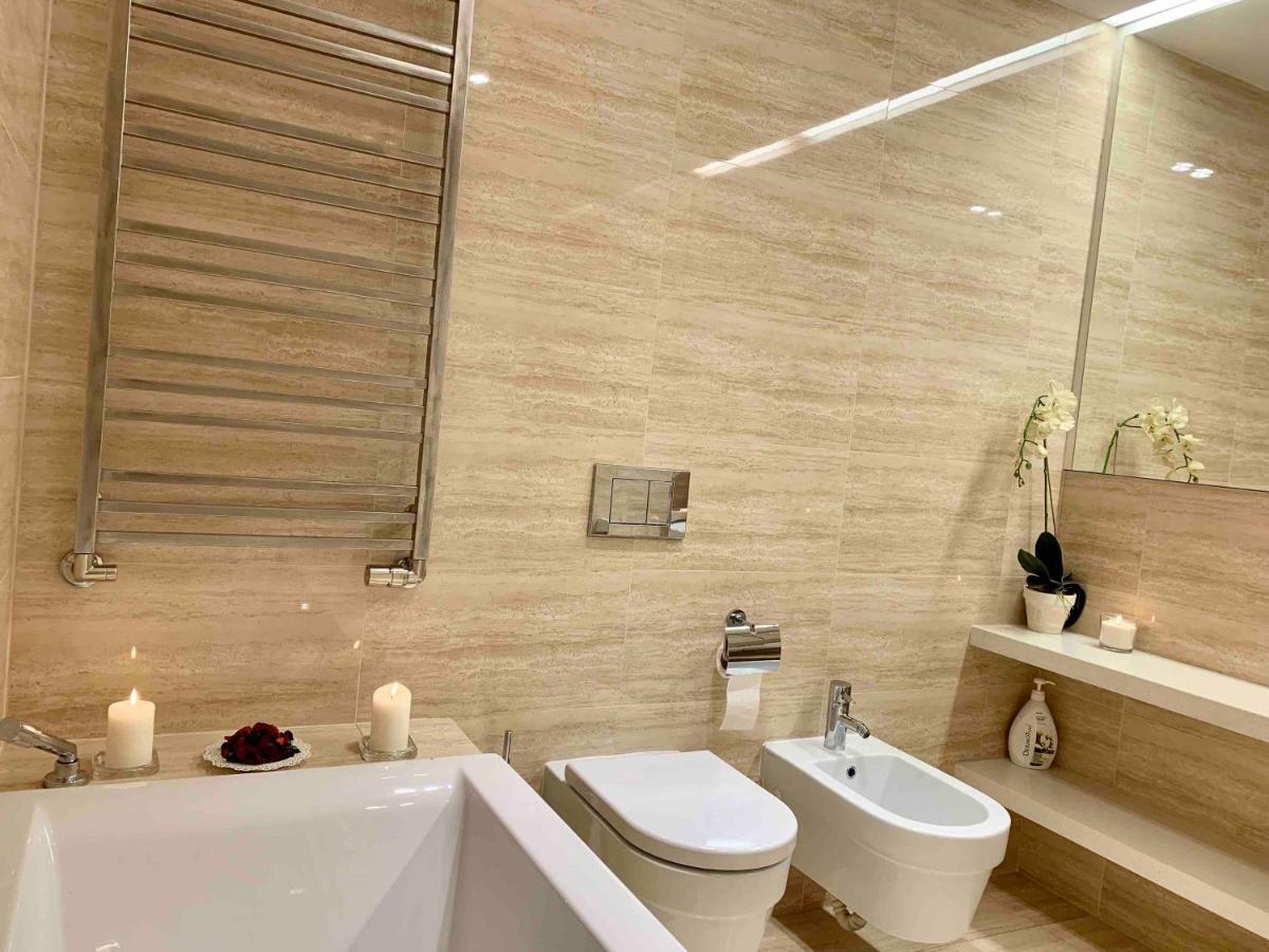 Luxury Apartment In The Center Of Praga Exterior foto